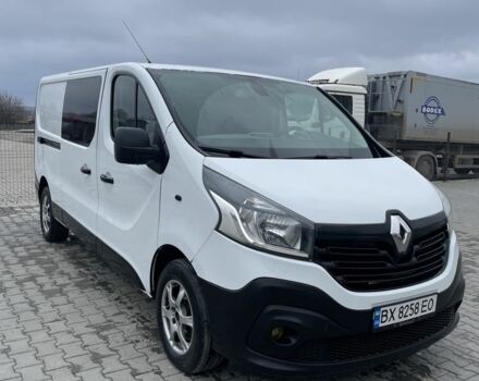 Белый Рено Трафик, объемом двигателя 1.6 л и пробегом 290 тыс. км за 8400 $, фото 2 на Automoto.ua