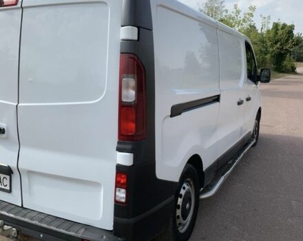 Білий Рено Трафік, об'ємом двигуна 1.6 л та пробігом 225 тис. км за 8800 $, фото 1 на Automoto.ua