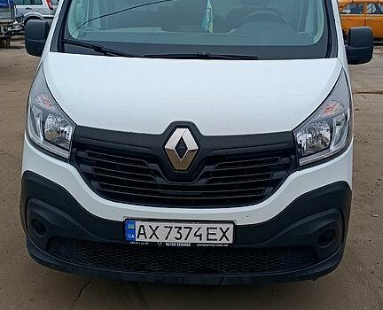 Білий Рено Трафік, об'ємом двигуна 1.6 л та пробігом 380 тис. км за 10500 $, фото 5 на Automoto.ua