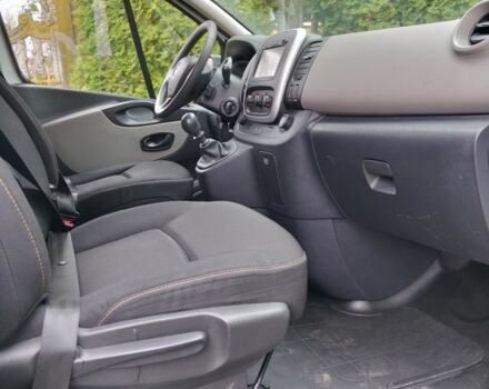 Белый Рено Трафик, объемом двигателя 1.6 л и пробегом 247 тыс. км за 12300 $, фото 17 на Automoto.ua