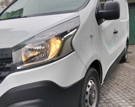 Белый Рено Трафик, объемом двигателя 1.6 л и пробегом 247 тыс. км за 12300 $, фото 1 на Automoto.ua