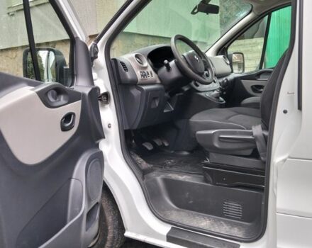 Белый Рено Трафик, объемом двигателя 1.6 л и пробегом 247 тыс. км за 12300 $, фото 11 на Automoto.ua