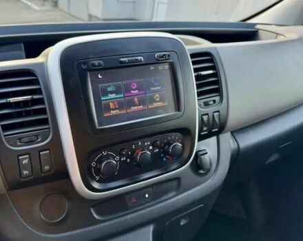 Белый Рено Трафик, объемом двигателя 1.6 л и пробегом 220 тыс. км за 13200 $, фото 5 на Automoto.ua