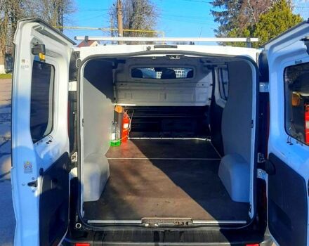 Белый Рено Трафик, объемом двигателя 1.6 л и пробегом 141 тыс. км за 13000 $, фото 4 на Automoto.ua