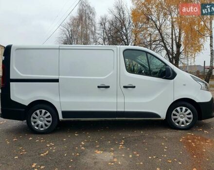 Белый Рено Трафик, объемом двигателя 1.6 л и пробегом 353 тыс. км за 8999 $, фото 3 на Automoto.ua