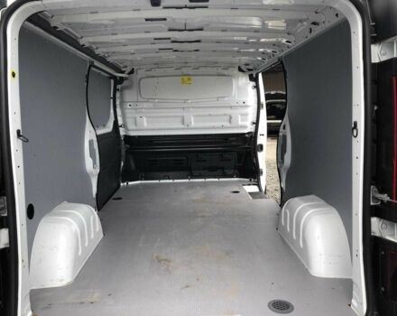 Белый Рено Трафик, объемом двигателя 1.6 л и пробегом 105 тыс. км за 12500 $, фото 5 на Automoto.ua