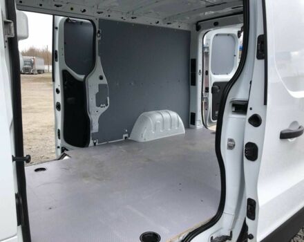 Белый Рено Трафик, объемом двигателя 1.6 л и пробегом 105 тыс. км за 12500 $, фото 6 на Automoto.ua