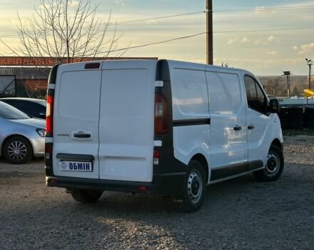 Белый Рено Трафик, объемом двигателя 1.6 л и пробегом 300 тыс. км за 8850 $, фото 2 на Automoto.ua