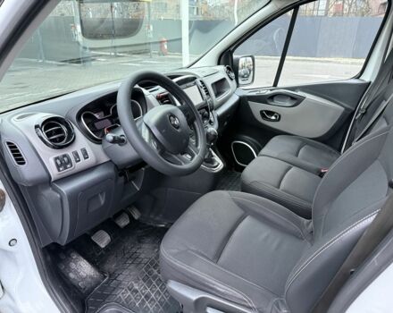 Белый Рено Трафик, объемом двигателя 1.6 л и пробегом 218 тыс. км за 10900 $, фото 9 на Automoto.ua