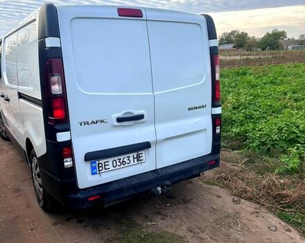 Белый Рено Трафик, объемом двигателя 1.6 л и пробегом 247 тыс. км за 19000 $, фото 3 на Automoto.ua