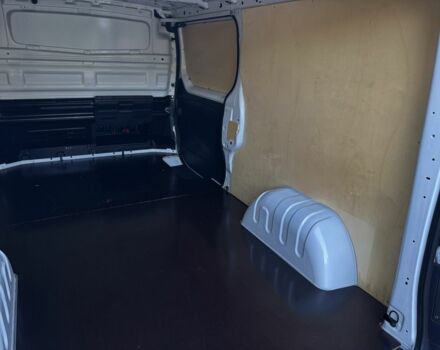 Белый Рено Трафик, объемом двигателя 2 л и пробегом 97 тыс. км за 20250 $, фото 20 на Automoto.ua