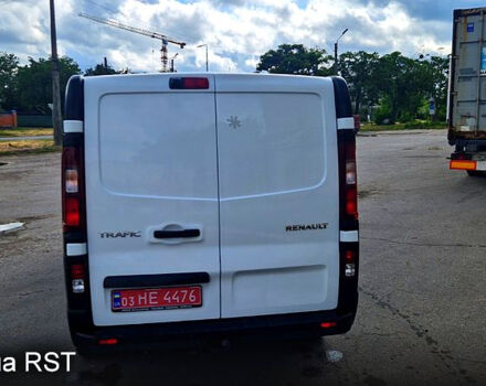 Белый Рено Трафик, объемом двигателя 2 л и пробегом 102 тыс. км за 18900 $, фото 6 на Automoto.ua