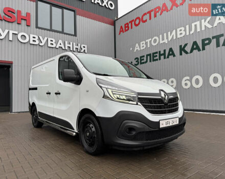 Белый Рено Трафик, объемом двигателя 2 л и пробегом 199 тыс. км за 17950 $, фото 34 на Automoto.ua