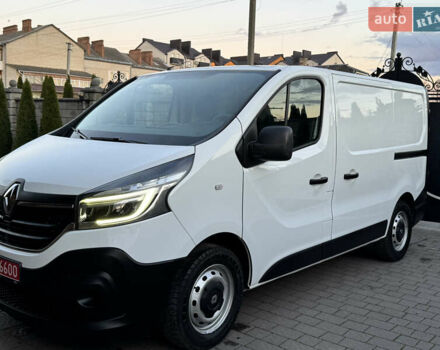 Белый Рено Трафик, объемом двигателя 2 л и пробегом 210 тыс. км за 15900 $, фото 4 на Automoto.ua