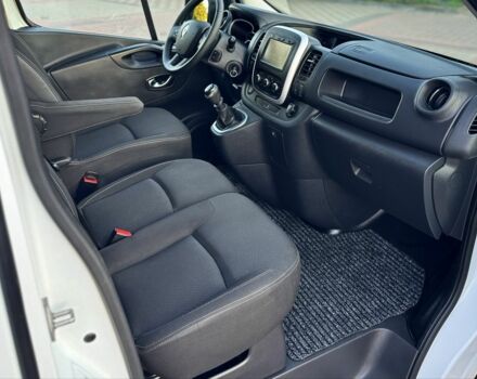 Белый Рено Трафик, объемом двигателя 2 л и пробегом 97 тыс. км за 20250 $, фото 17 на Automoto.ua