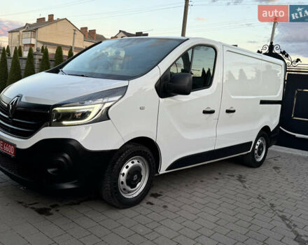 Белый Рено Трафик, объемом двигателя 2 л и пробегом 210 тыс. км за 15900 $, фото 56 на Automoto.ua