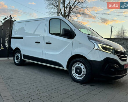 Белый Рено Трафик, объемом двигателя 2 л и пробегом 210 тыс. км за 15900 $, фото 88 на Automoto.ua