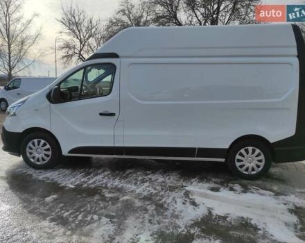 Белый Рено Трафик, объемом двигателя 2 л и пробегом 160 тыс. км за 18700 $, фото 1 на Automoto.ua