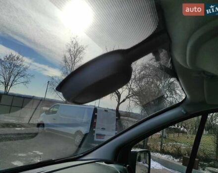 Белый Рено Трафик, объемом двигателя 2 л и пробегом 160 тыс. км за 18700 $, фото 29 на Automoto.ua