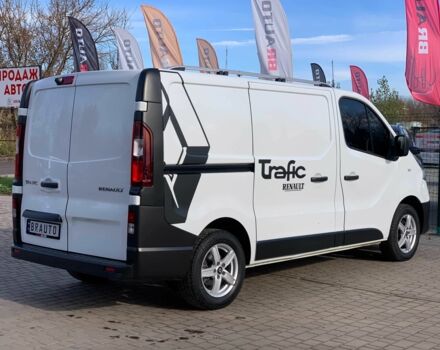Белый Рено Трафик, объемом двигателя 2 л и пробегом 209 тыс. км за 16955 $, фото 4 на Automoto.ua