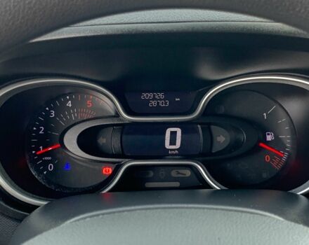 Белый Рено Трафик, объемом двигателя 2 л и пробегом 209 тыс. км за 16955 $, фото 21 на Automoto.ua