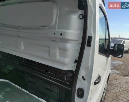 Белый Рено Трафик, объемом двигателя 2 л и пробегом 160 тыс. км за 18700 $, фото 14 на Automoto.ua