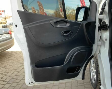 Белый Рено Трафик, объемом двигателя 2 л и пробегом 209 тыс. км за 16955 $, фото 10 на Automoto.ua