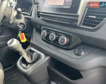 Білий Рено Трафік, об'ємом двигуна 20 л та пробігом 215 тис. км за 22599 $, фото 37 на Automoto.ua