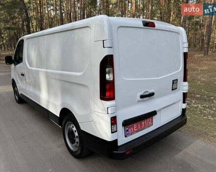 Белый Рено Трафик, объемом двигателя 2 л и пробегом 25 тыс. км за 32800 $, фото 9 на Automoto.ua