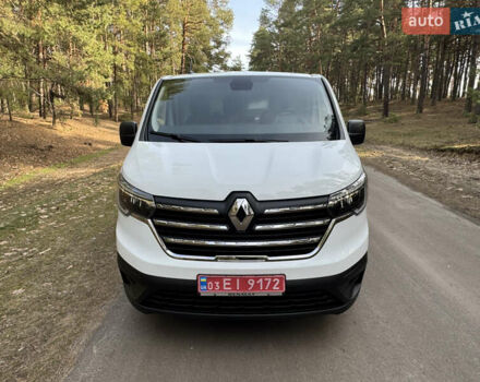 Белый Рено Трафик, объемом двигателя 2 л и пробегом 25 тыс. км за 32800 $, фото 3 на Automoto.ua
