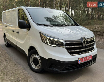 Белый Рено Трафик, объемом двигателя 2 л и пробегом 25 тыс. км за 32800 $, фото 50 на Automoto.ua