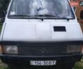 Білий Рено Трафік, об'ємом двигуна 1.4 л та пробігом 50 тис. км за 1000 $, фото 1 на Automoto.ua