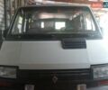 Белый Рено Трафик, объемом двигателя 0 л и пробегом 400 тыс. км за 950 $, фото 1 на Automoto.ua
