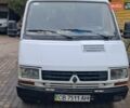 Белый Рено Трафик, объемом двигателя 2.1 л и пробегом 456 тыс. км за 2200 $, фото 1 на Automoto.ua