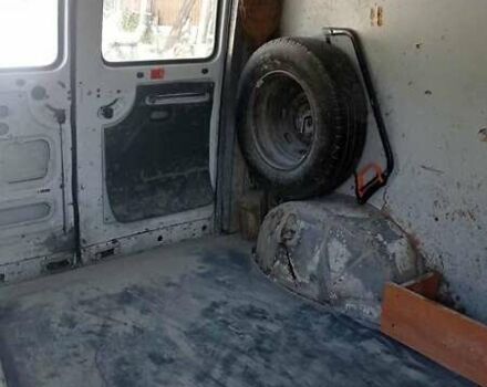Білий Рено Трафік, об'ємом двигуна 2.07 л та пробігом 353 тис. км за 1200 $, фото 4 на Automoto.ua