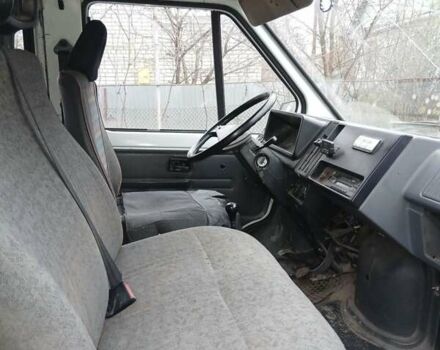 Белый Рено Трафик, объемом двигателя 2.5 л и пробегом 340 тыс. км за 1500 $, фото 1 на Automoto.ua