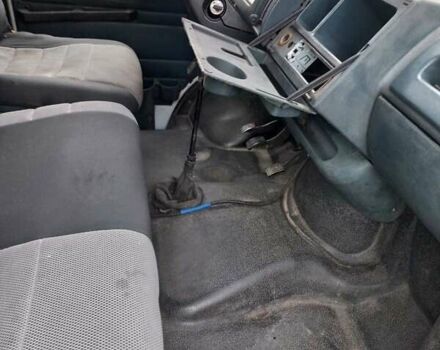 Белый Рено Трафик, объемом двигателя 2.1 л и пробегом 365 тыс. км за 1700 $, фото 5 на Automoto.ua