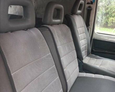 Белый Рено Трафик, объемом двигателя 2.1 л и пробегом 365 тыс. км за 1700 $, фото 6 на Automoto.ua