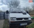 Білий Рено Трафік, об'ємом двигуна 2.1 л та пробігом 460 тис. км за 650 $, фото 1 на Automoto.ua