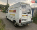 Белый Рено Трафик, объемом двигателя 2.5 л и пробегом 333 тыс. км за 1700 $, фото 3 на Automoto.ua