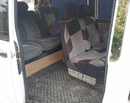 Рено Трафик 1998 в Каменце-Подольском на Automoto.ua Белый Рено Трафик, объемом двигателя 2.5 л и пробегом 295 тыс. км за 2600 $, фото 6 на Automoto.ua