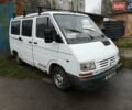 Белый Рено Трафик, объемом двигателя 1.9 л и пробегом 287 тыс. км за 1000 $, фото 1 на Automoto.ua