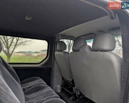 Белый Рено Трафик, объемом двигателя 1.9 л и пробегом 330 тыс. км за 4850 $, фото 13 на Automoto.ua