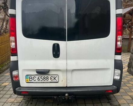 Білий Рено Трафік, об'ємом двигуна 1.9 л та пробігом 345 тис. км за 6000 $, фото 3 на Automoto.ua