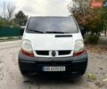 Белый Рено Трафик, объемом двигателя 1.9 л и пробегом 280 тыс. км за 6000 $, фото 6 на Automoto.ua