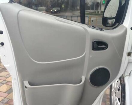 Білий Рено Трафік, об'ємом двигуна 1.87 л та пробігом 299 тис. км за 5800 $, фото 11 на Automoto.ua