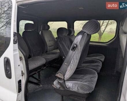 Белый Рено Трафик, объемом двигателя 1.9 л и пробегом 330 тыс. км за 4850 $, фото 14 на Automoto.ua