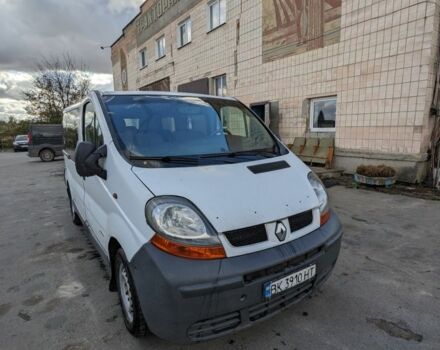 Белый Рено Трафик, объемом двигателя 1.9 л и пробегом 355 тыс. км за 5200 $, фото 3 на Automoto.ua