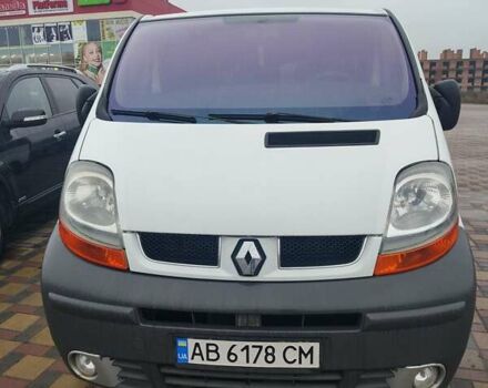 Білий Рено Трафік, об'ємом двигуна 1.87 л та пробігом 299 тис. км за 5800 $, фото 1 на Automoto.ua