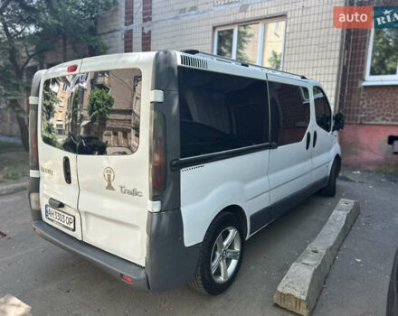Белый Рено Трафик, объемом двигателя 1.9 л и пробегом 450 тыс. км за 7999 $, фото 4 на Automoto.ua